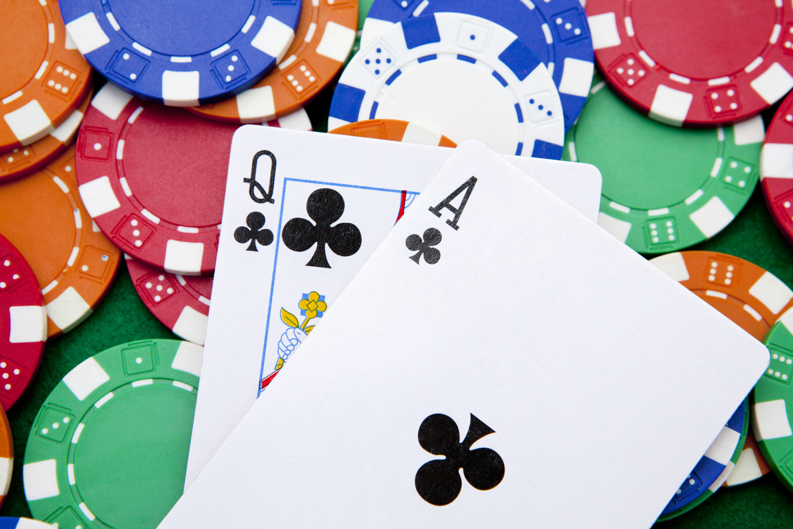 What are the Best Poker Starting Hands to Play?